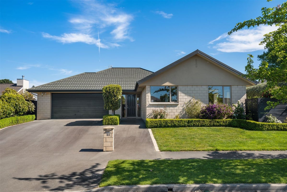 52 Skyedale Drive, Harewood, Christchurch - Carousel 1