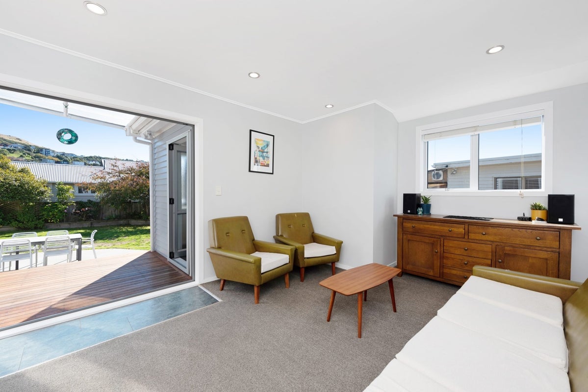 2 Atua Street, Johnsonville, Wellington - Carousel 2
