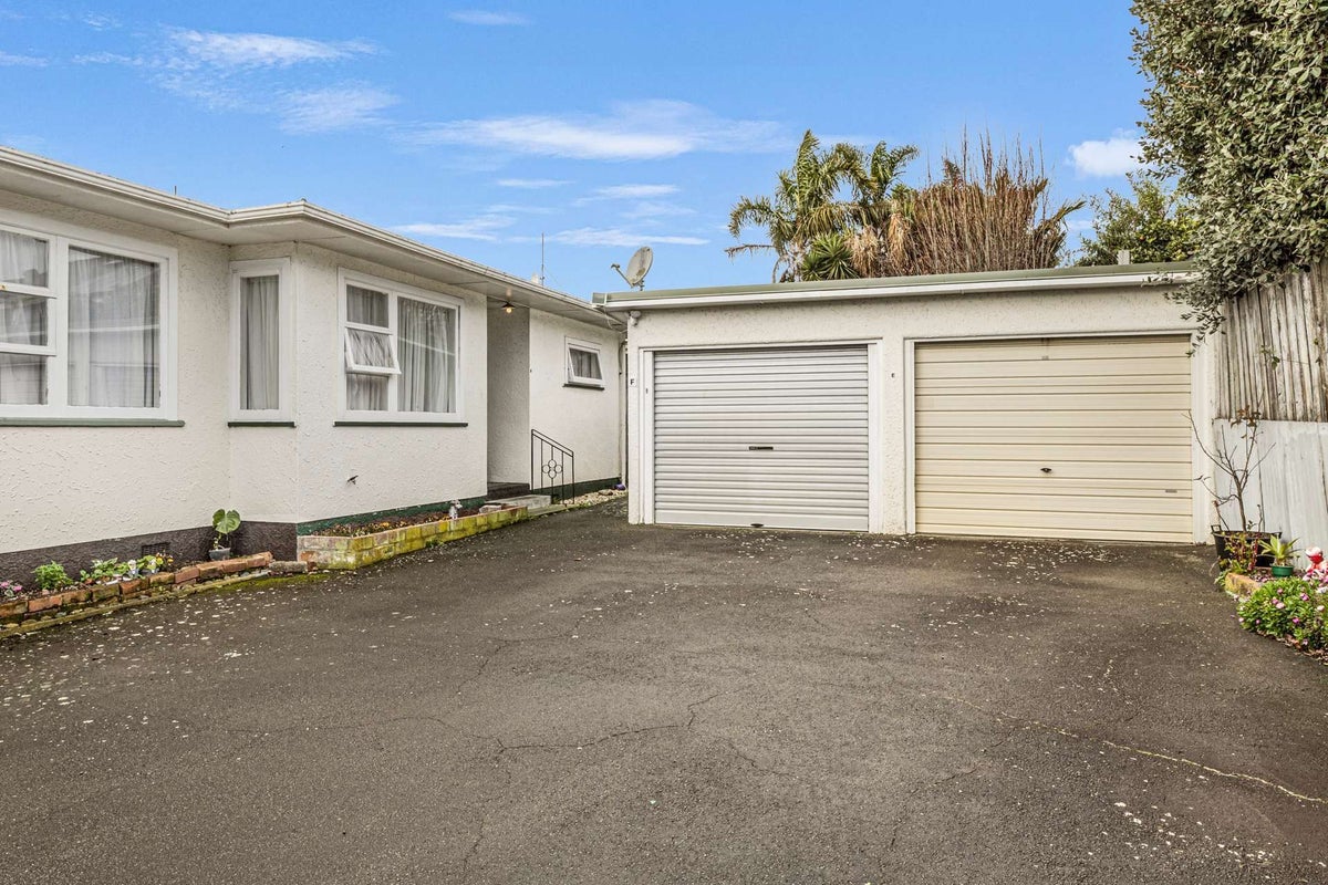 21F Bell Street, Whanganui Central, Whanganui, Manawatu / Whanganui - Carousel 1