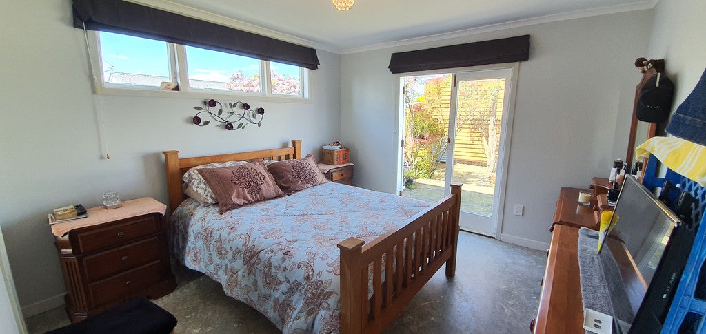 26 Bledisloe Street, Levin, Levin - Carousel 2