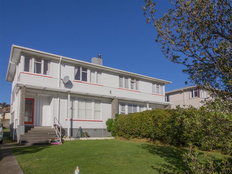 4 Takatimu Way, Johnsonville, Wellington - Carousel 2