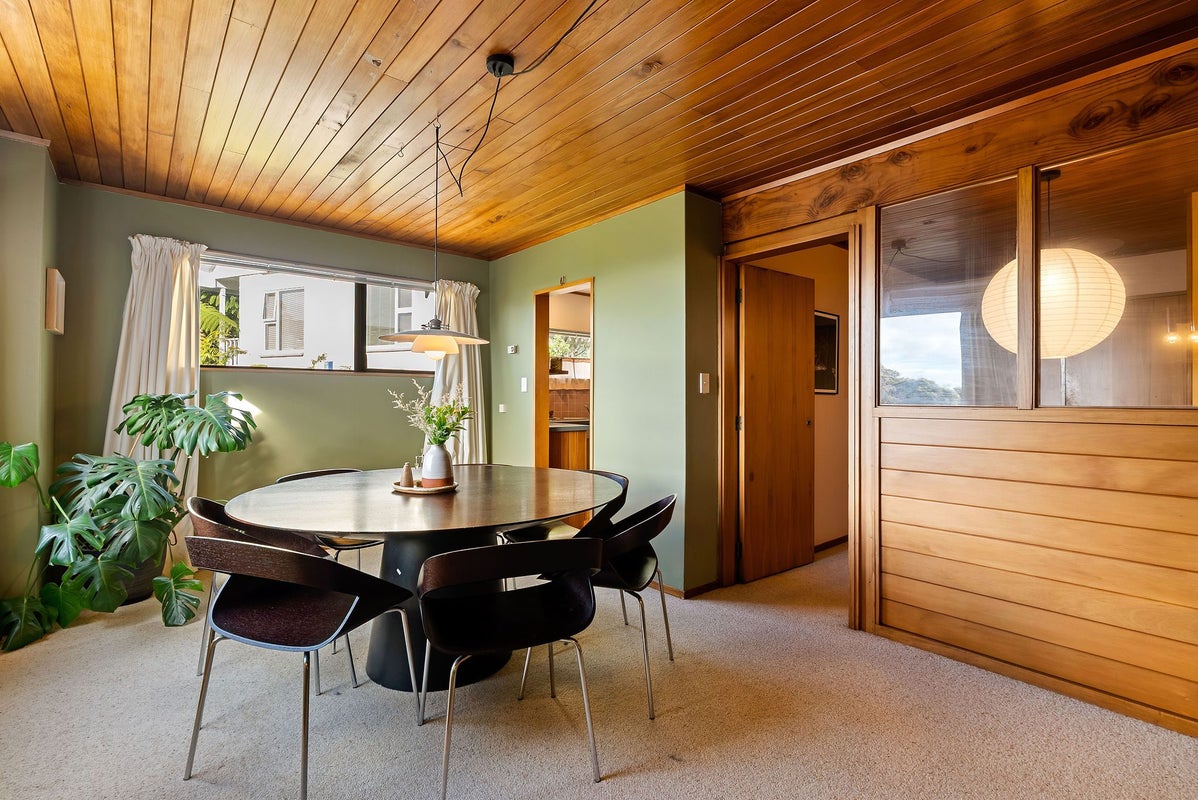 8A Malda Grove, Khandallah, Wellington - Carousel 2