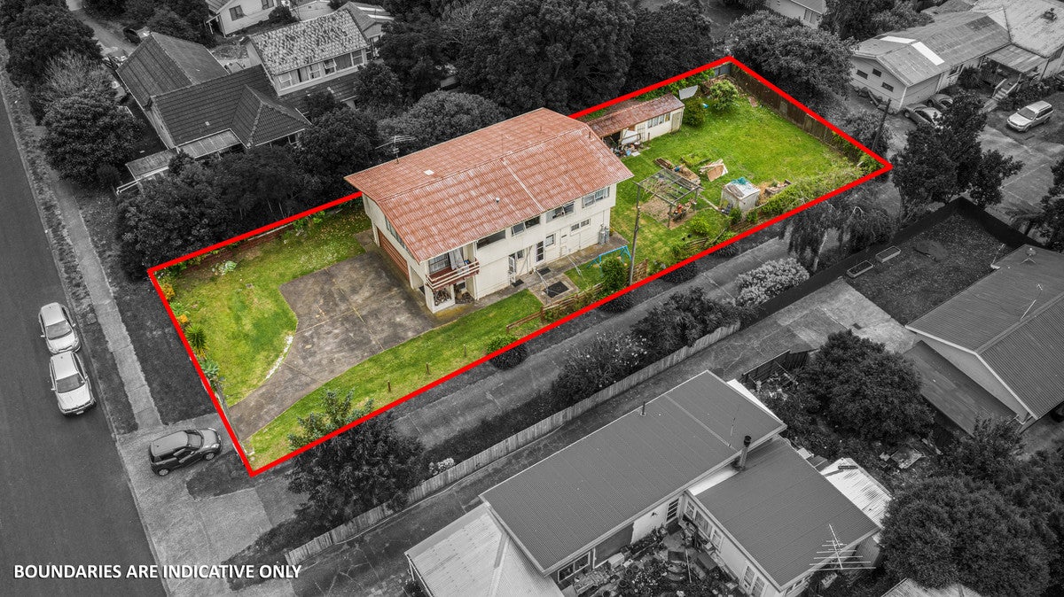 20 Estuary Road, Weymouth, Auckland - Carousel 1