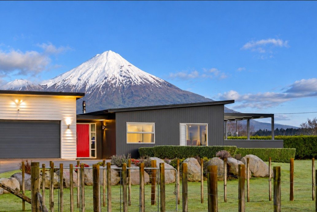 427 Cardiff Road, Pembroke, Stratford, Stratford, Taranaki - Carousel 47
