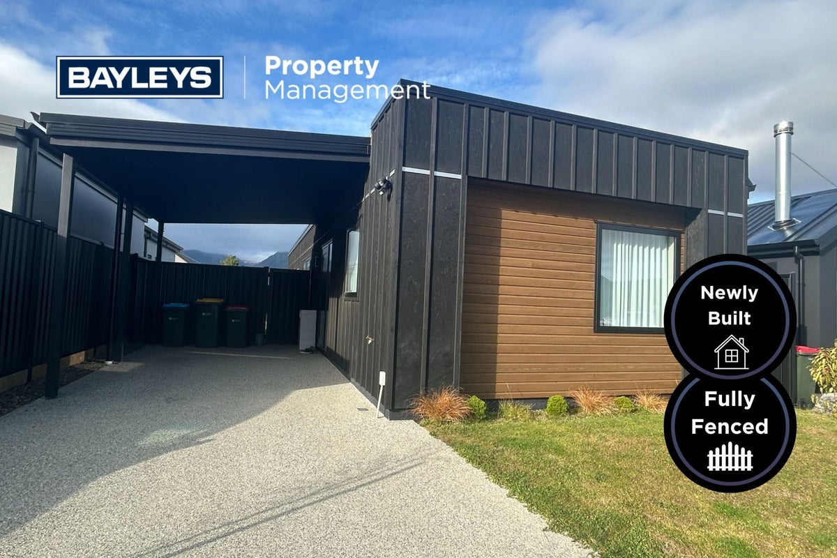 7 Gillespie Street, LAKE HAWEA - Carousel 1