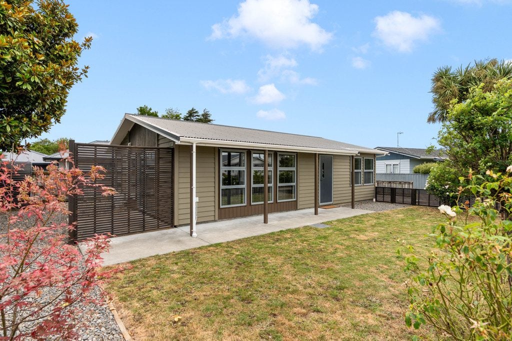 17 Kuripuni Street, Kuripuni, Masterton - Carousel 24