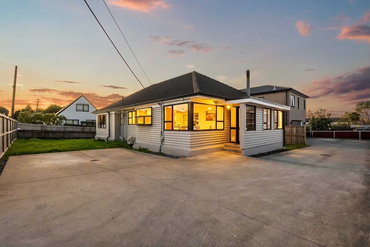 146 Mcleod Road, Te Atatu South, Auckland - Carousel 23