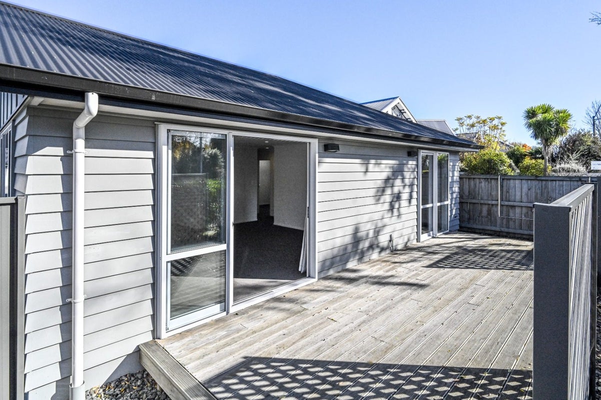 2 Tara Lane, Parkvale, Hastings - Carousel 1