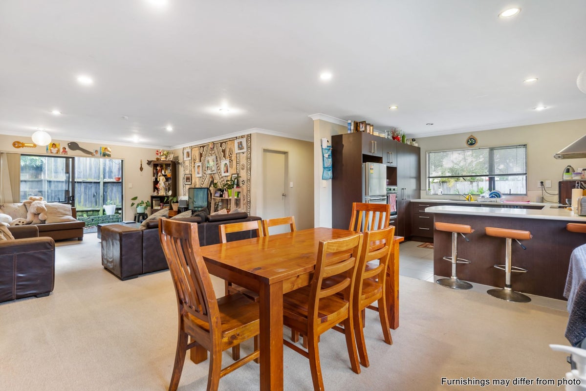 2D Waikaukau Road, Glen Eden, Auckland - Carousel 2