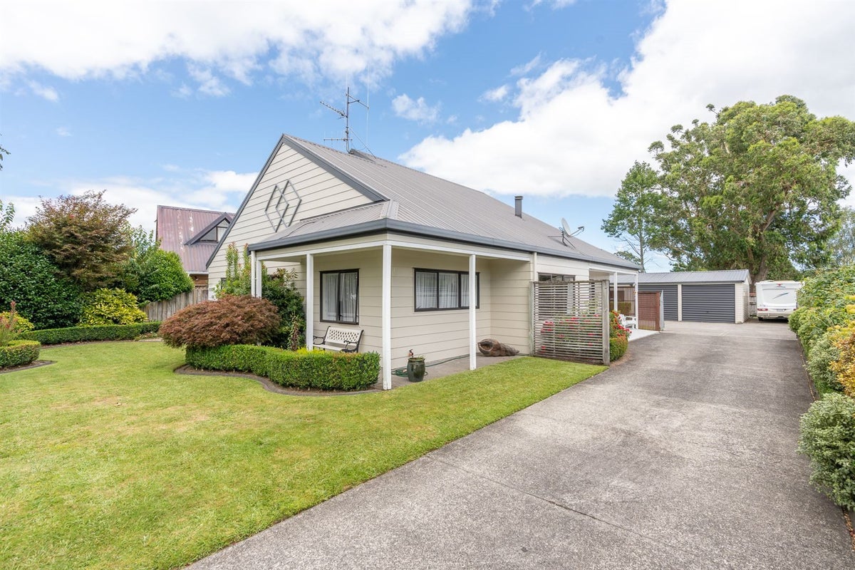 45 Raymond Street, Fairview Downs, Hamilton - Carousel 2