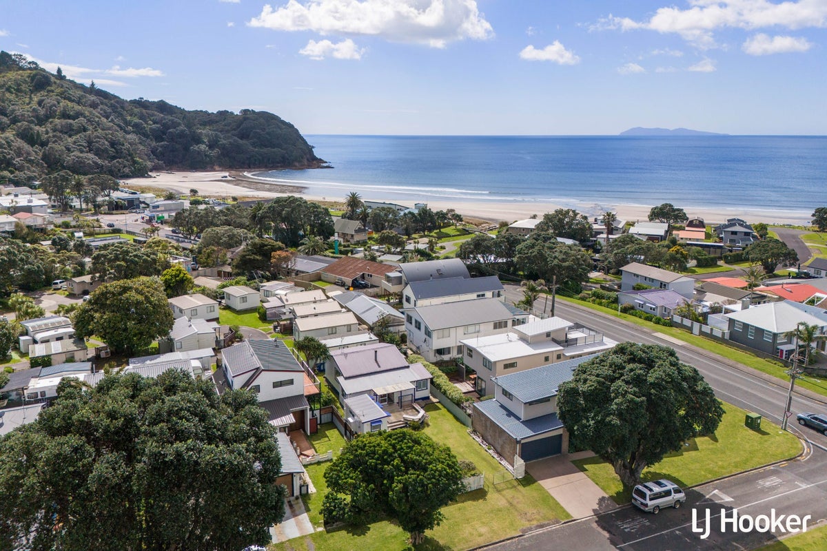 26 Ocean View Road, Waihi Beach, Waihi Beach - Carousel 29