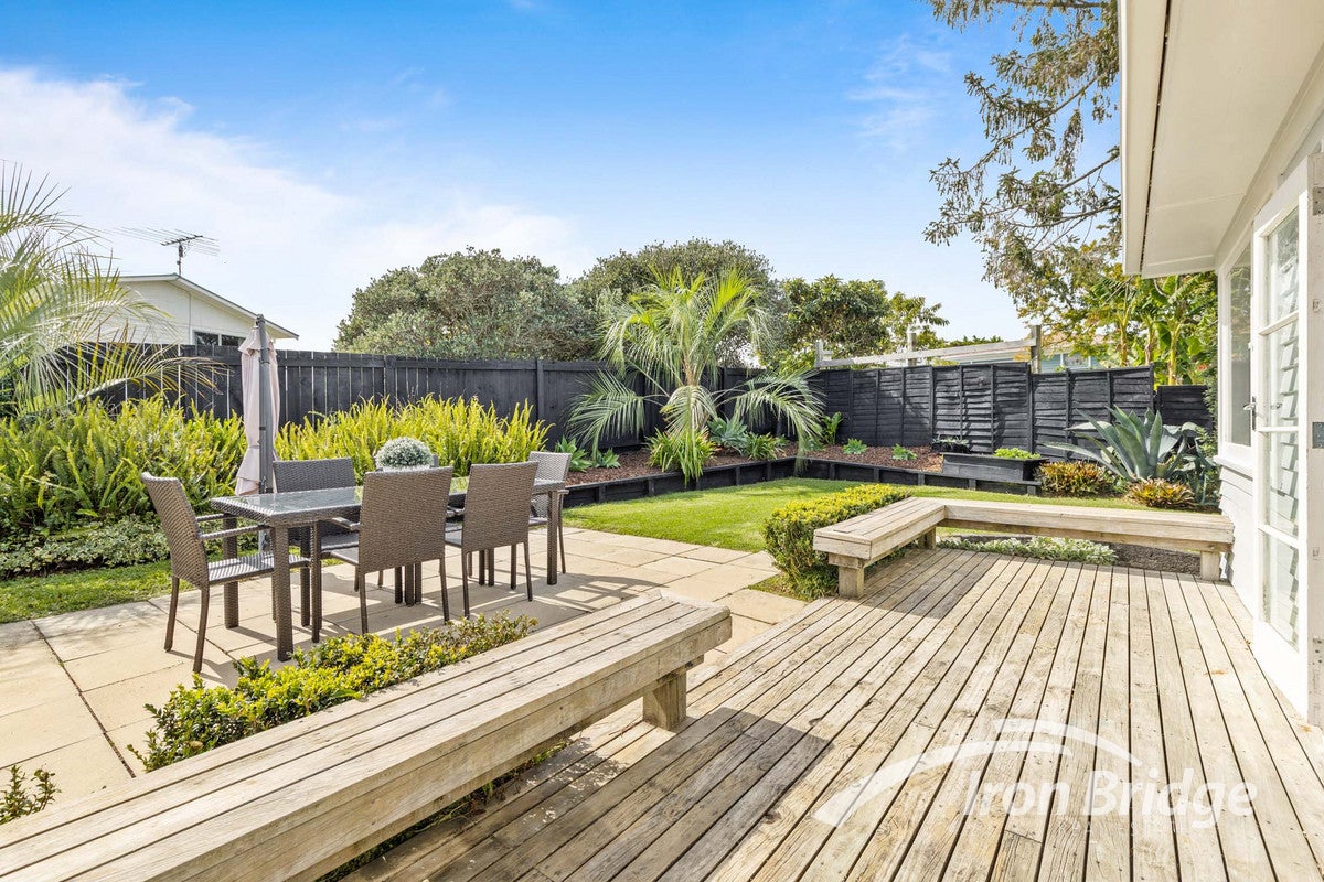 1/11 Roseneath Place, Birkdale, Auckland - Carousel 12