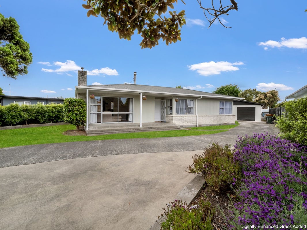 25 Pinedale Parade, Milson, Palmerston North - Carousel 2