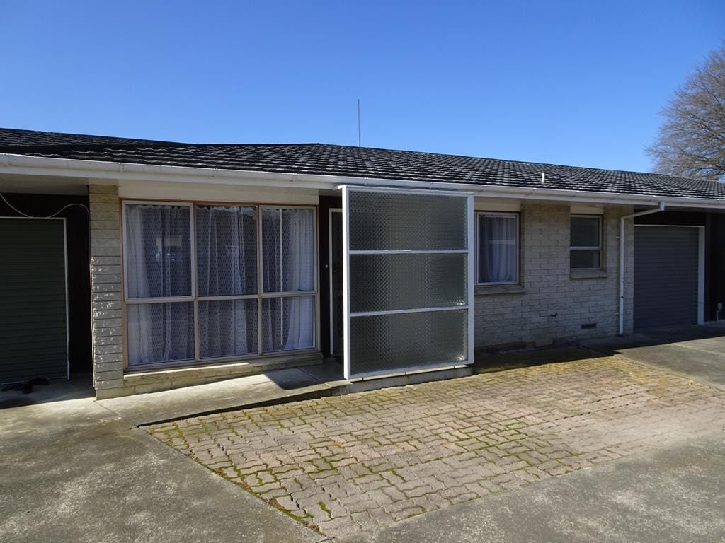 2/510 Charles ST, Raureka, Hastings - Carousel 1