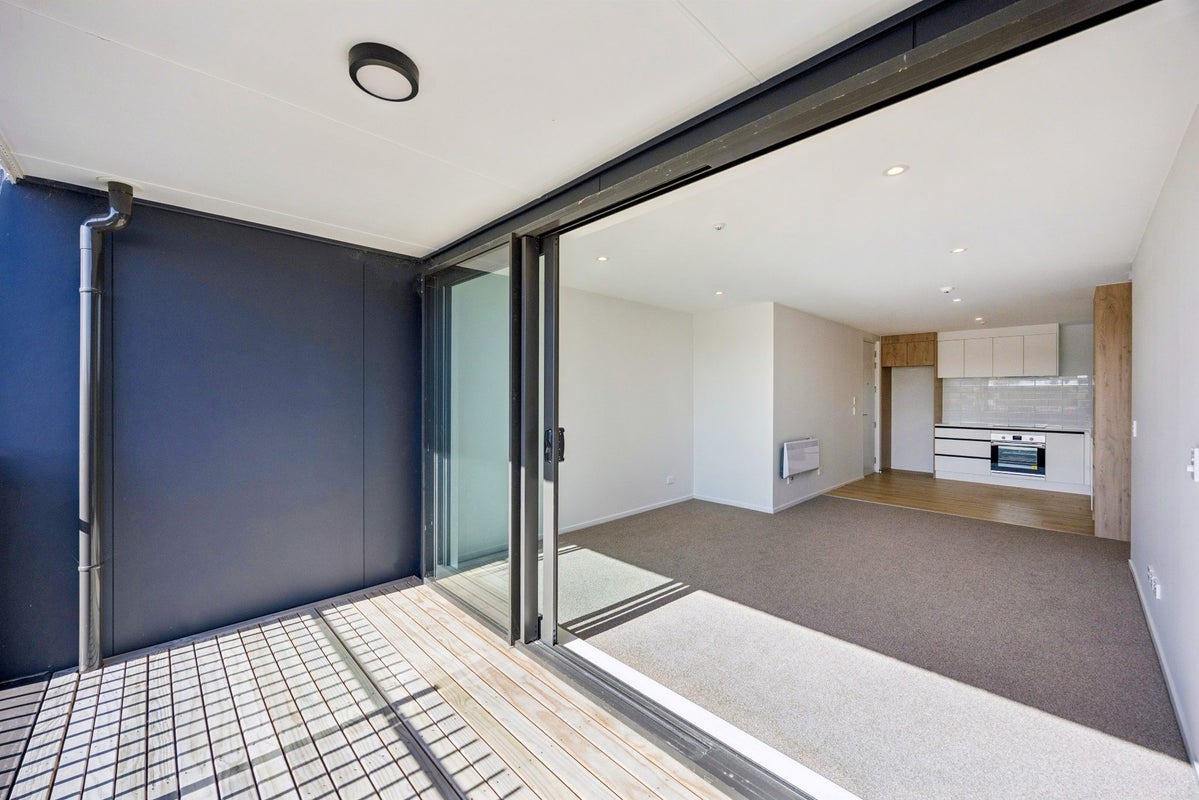 5/14 Treasure Lane, TE ATATU SOUTH, AUCKLAND - Carousel 2