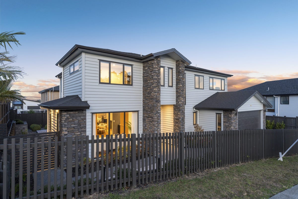 55 Kewa Road, Albany Heights, Auckland - Carousel 1