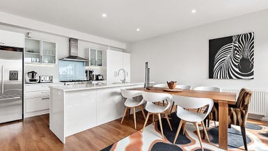 49B Waru Street, Khandallah, Wellington - Carousel 1