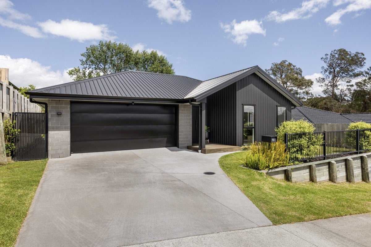 81 Adler Drive, Ohauiti - Carousel 2