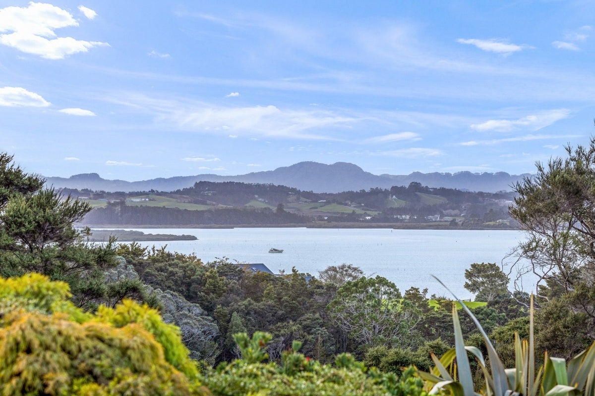 641 Pukapuka Road, Pohuehue, Warkworth - Carousel 28