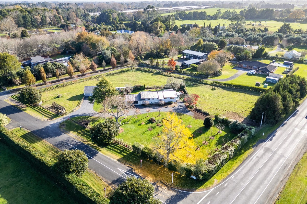 6 Cranmere Drive, Tamahere - Carousel 1