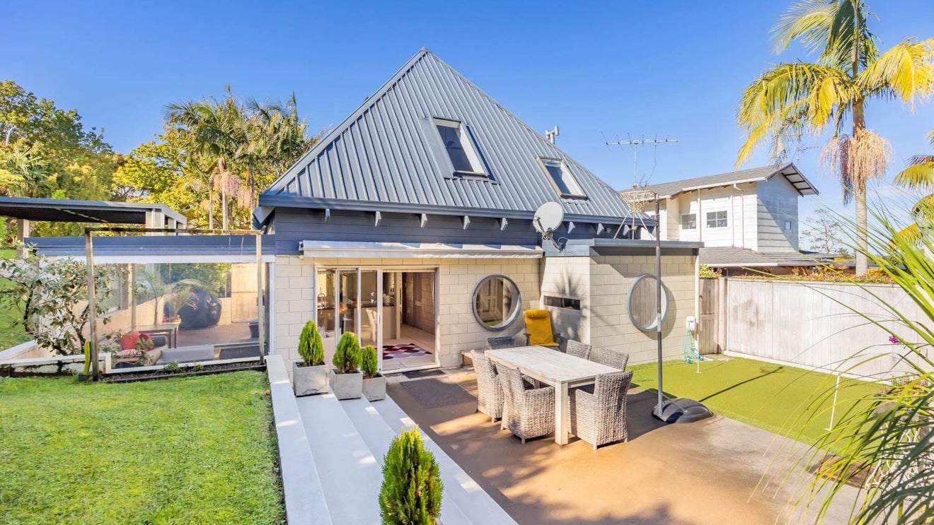 108 Porritt Avenue, Chatswood, Auckland - Carousel 1