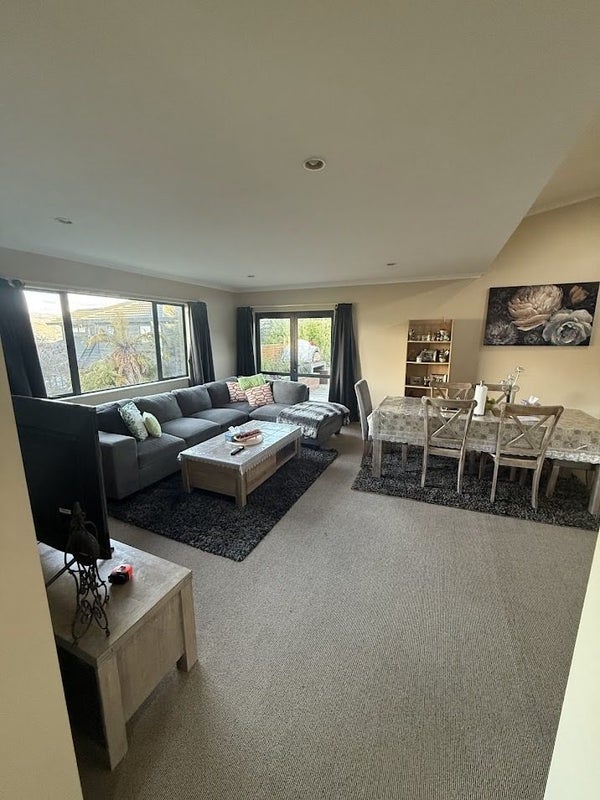 12A Riverstone Drive, Riverstone Terraces, Upper Hutt - Carousel 2