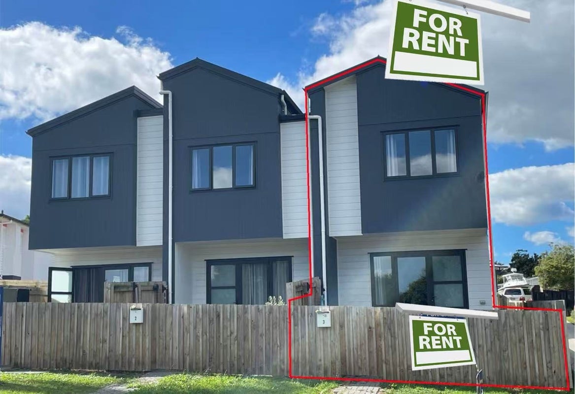 3/112 Moore Street, Howick, Auckland - Carousel 1