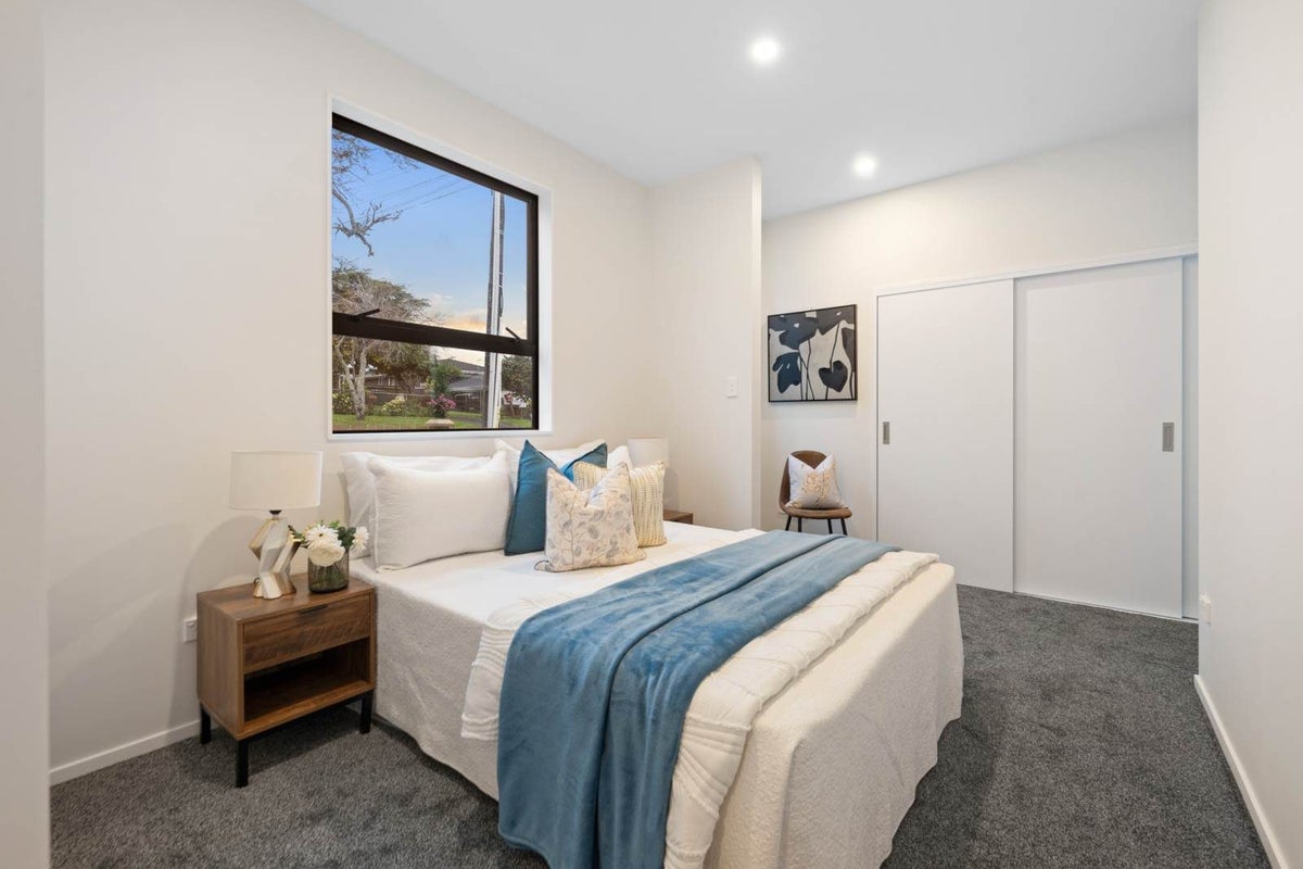 3/12 Ryburn Road, Mount Wellington, Auckland - Carousel 2