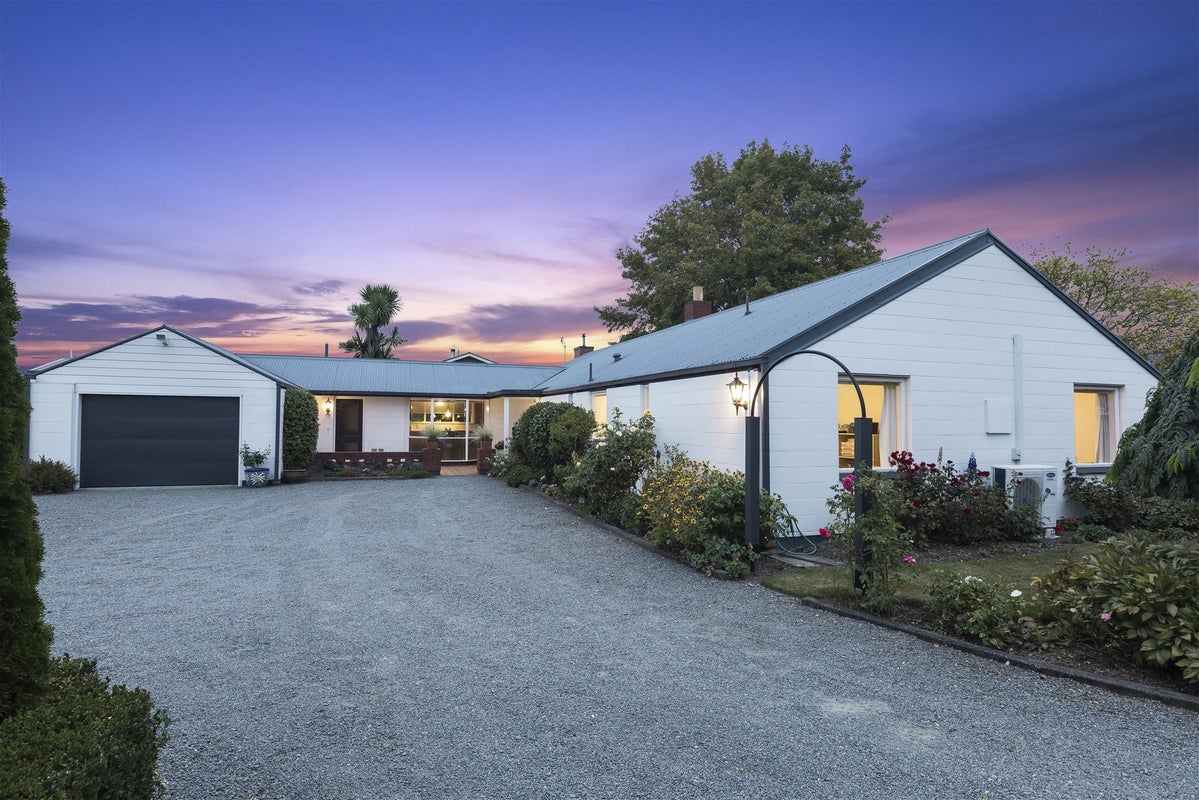 396 Greers Road, Bishopdale, Christchurch - Carousel 1