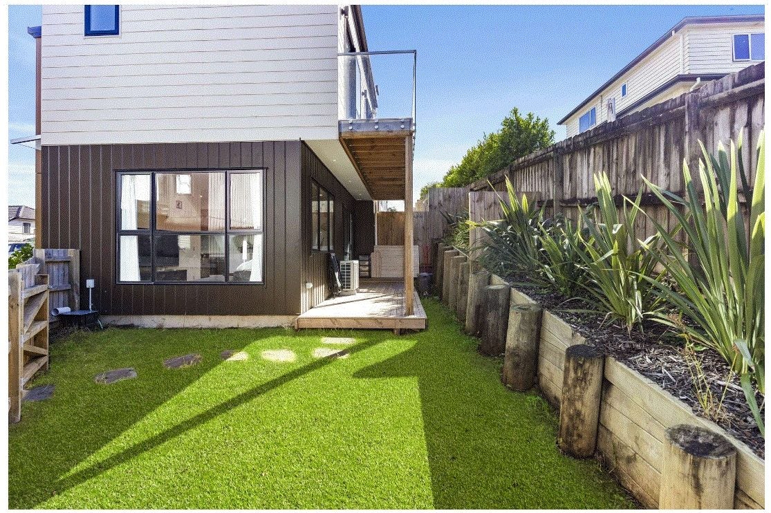 16/26 Springvale Drive, Fairview Heights, Auckland - Carousel 13