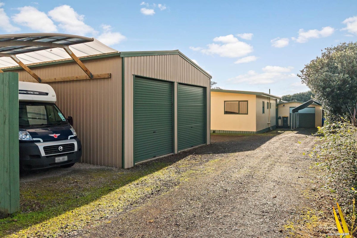 5 Duncan Road, Waiuku - Carousel 1