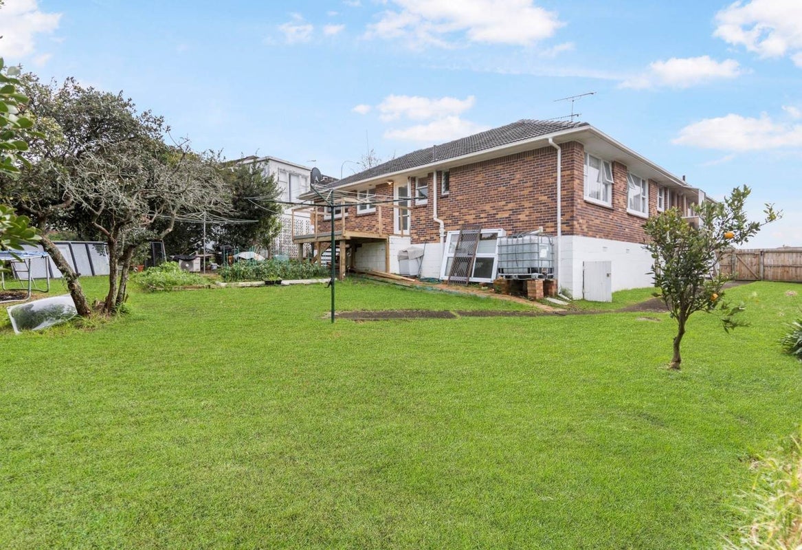 2/285 Pakuranga Road, Pakuranga Heights, Auckland - Carousel 2