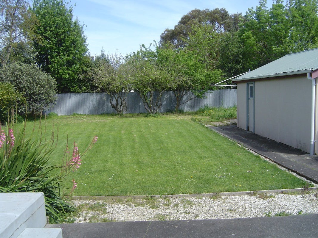 47 Nottingham Avenue, Awapuni, Palmerston North - Carousel 8