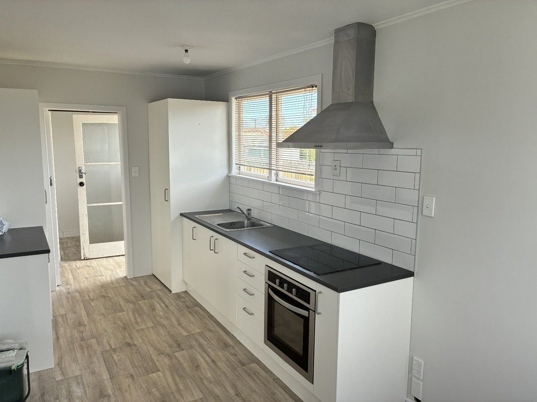 66 Cargill Street, Papakura, Papakura - Carousel 2