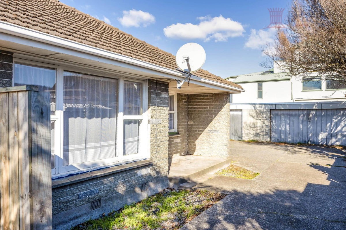 4/394 Armagh Street, Linwood, Christchurch - Carousel 2