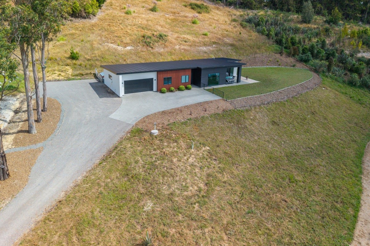 180 Ridgeview Road, Redwood Valley, Richmond - Carousel 1