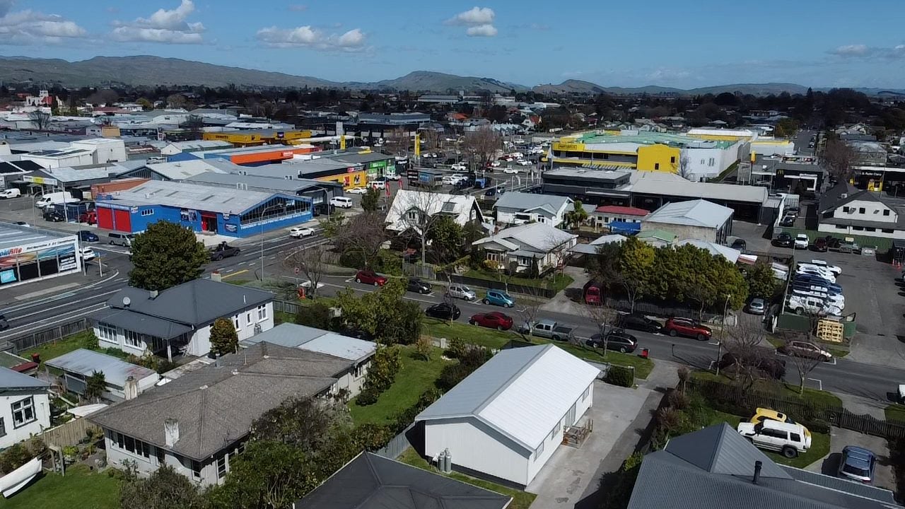 605A Queen Street West, Saint Leonards, Hastings - Carousel 14