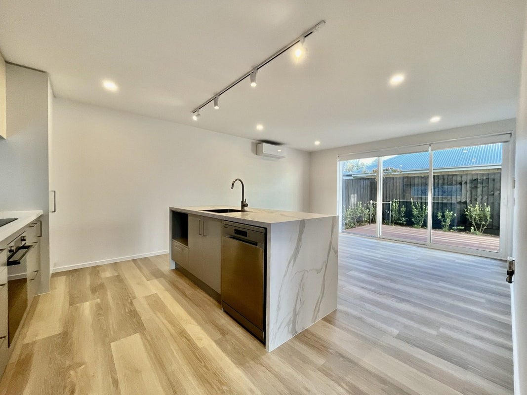 6/677 Gloucester Street, Linwood, Christchurch - Carousel 2