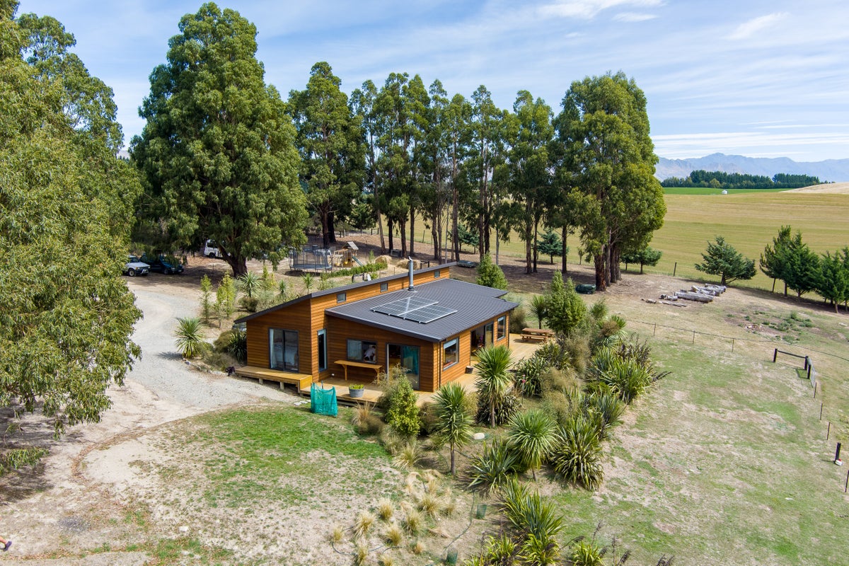 5 Maude View Road, Wanaka - Carousel 24