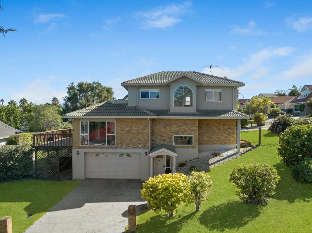 37 Serene Place, Gulf Harbour, Whangaparaoa - Carousel 1
