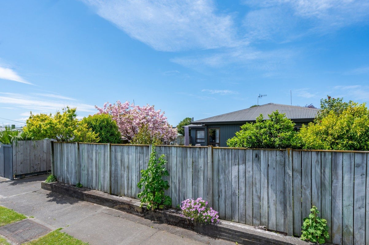 110 Riverbend Road, Maraenui, Napier - Carousel 19