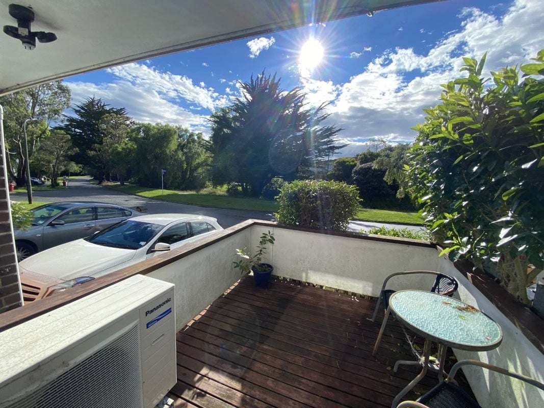 2 Halyard Place, Whitby, Porirua - Carousel 2