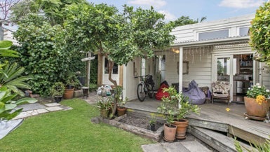 84 Clarence Street, Ponsonby, Auckland - Carousel 1