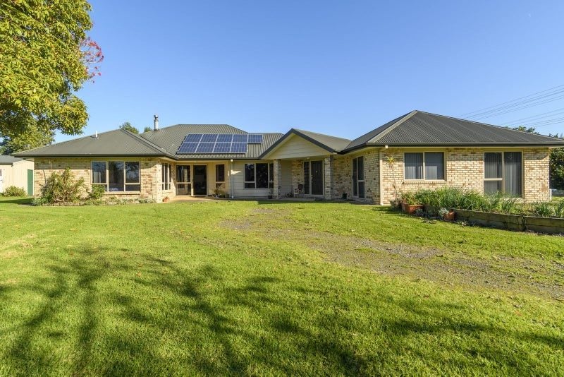 21 Lockington Road, Aongatete, Katikati - Carousel 2