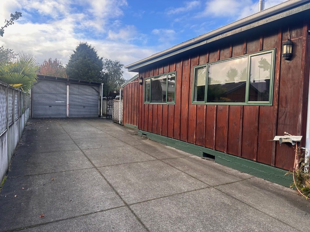 11 Cross Street, Taumarunui - Carousel 8