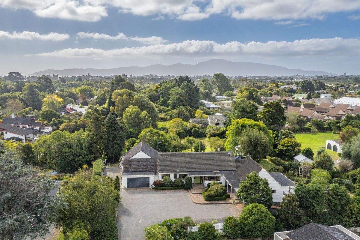 114 Main Road South, Raumati Beach, Paraparaumu - Carousel 2