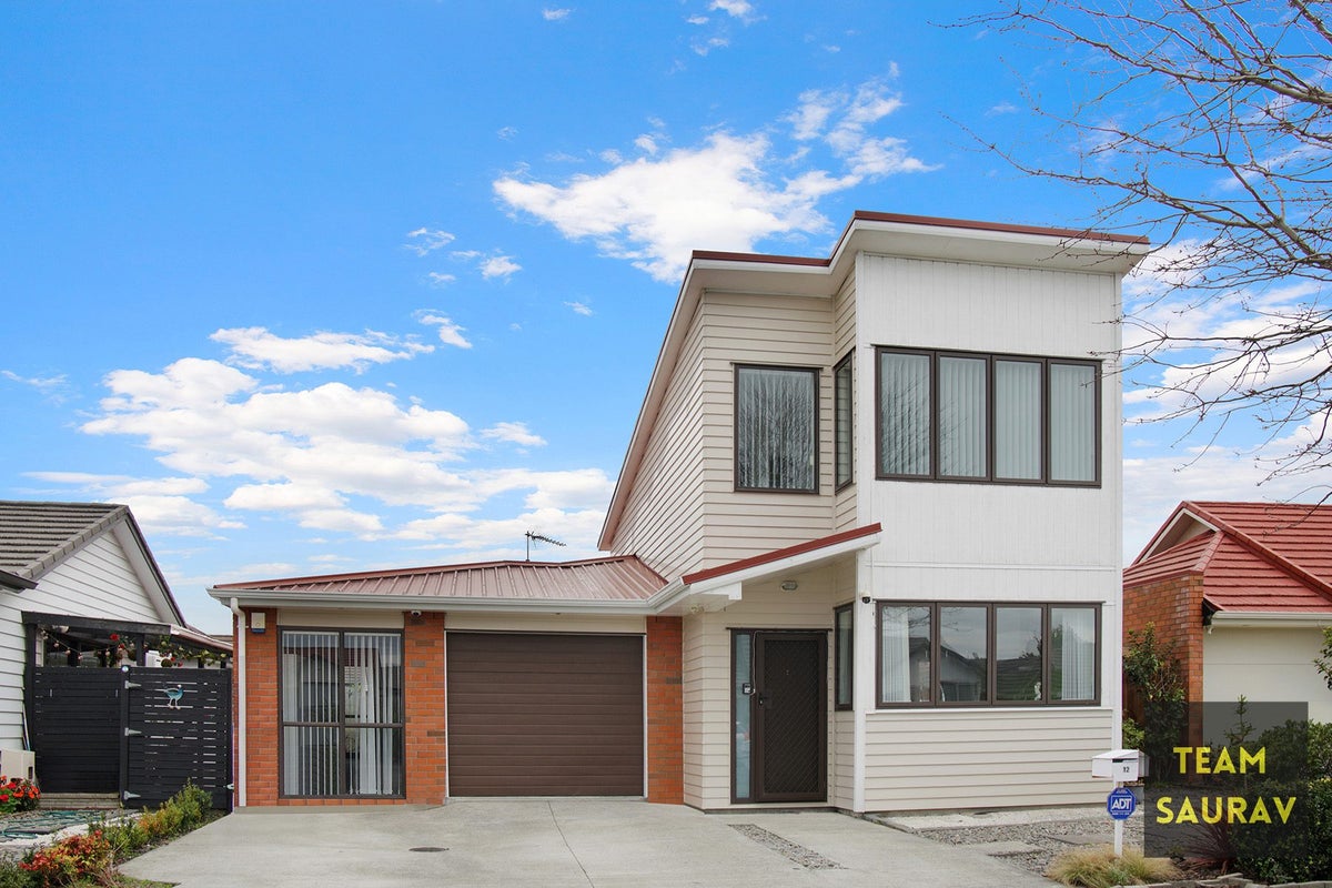 12 Whekau Drive, Takanini, Auckland - Carousel 1