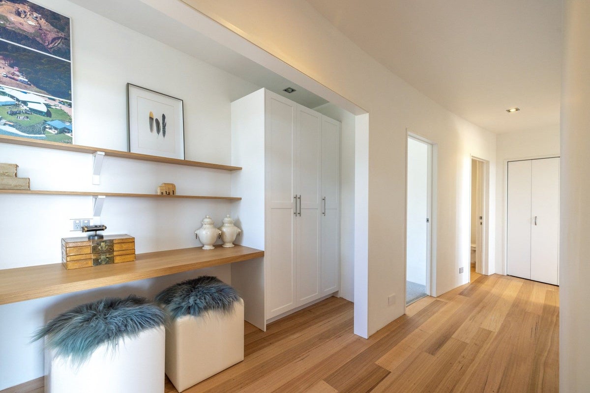 1 O'Brien Road, Omiha, Waiheke Island - Carousel 50
