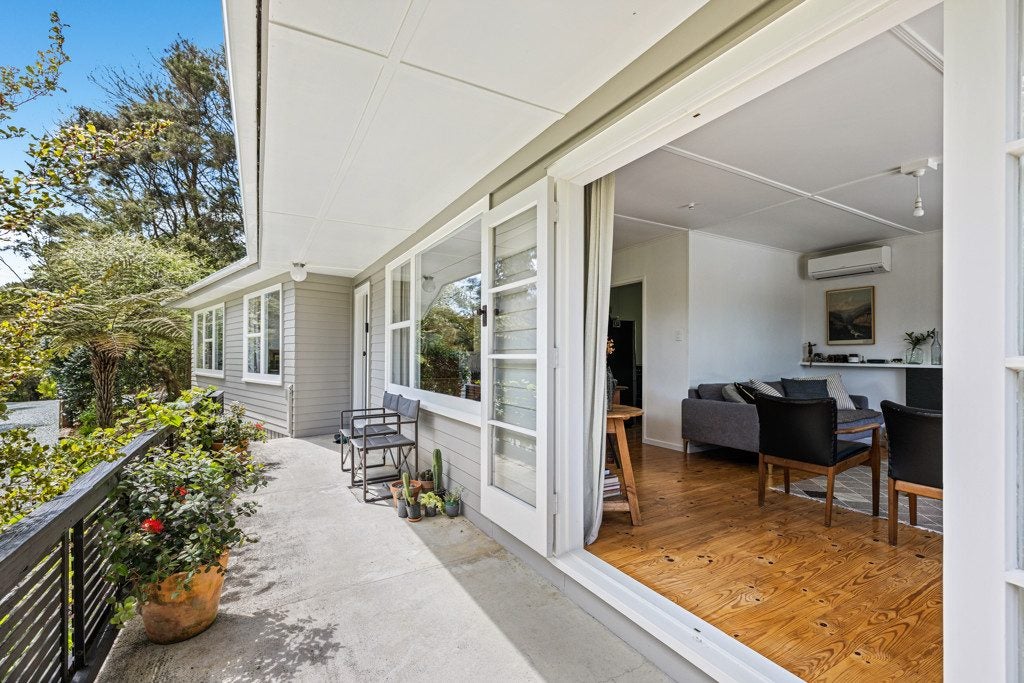 1060 Sandspit Road, Sandspit, Warkworth - Carousel 1