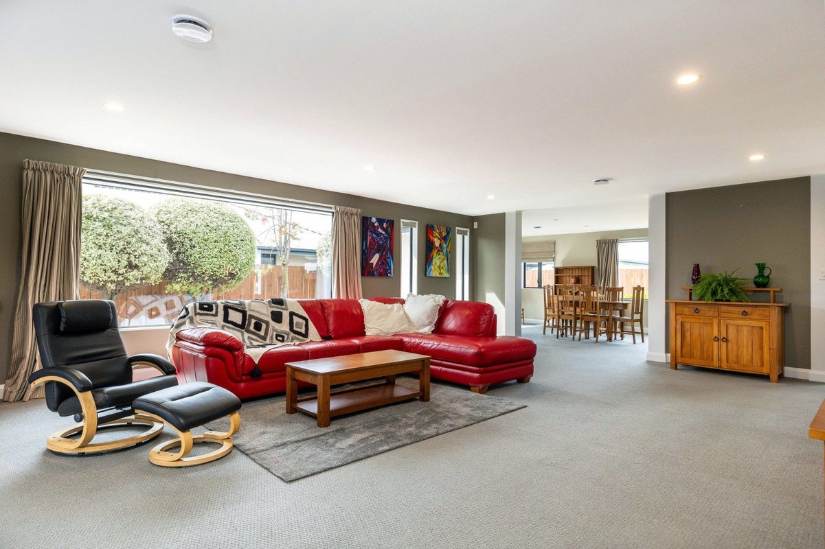 4 Mckendry Street, Redwoodtown, Blenheim - Carousel 2